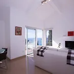 דירה Vista 2 *